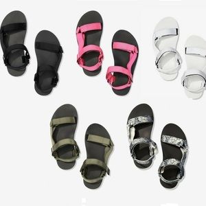 Victoria's Secret PINK Festival Sandal Strappy Slide Beach Shoes size M
